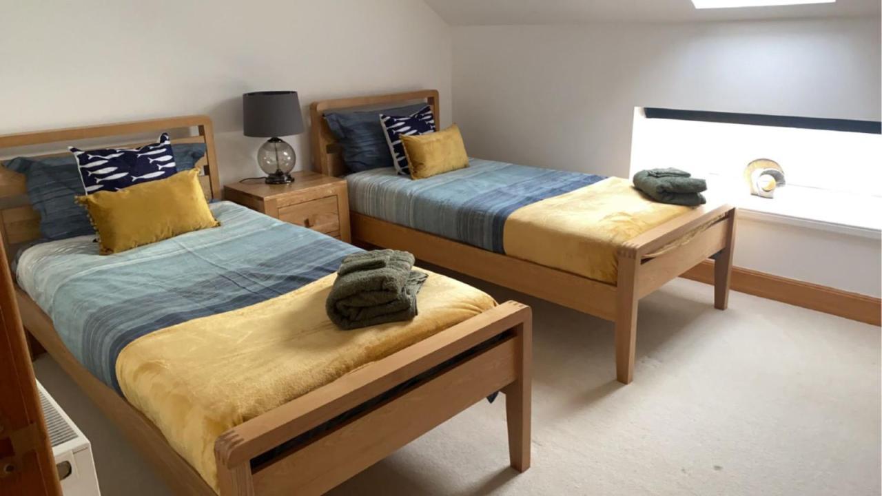 엘긴 Telford Escape 아파트 외부 사진